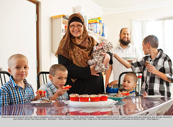 AbejjaFamily20100518_8793