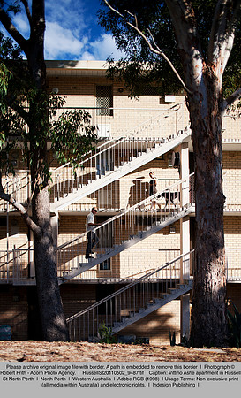 RussellSt20110502_9487